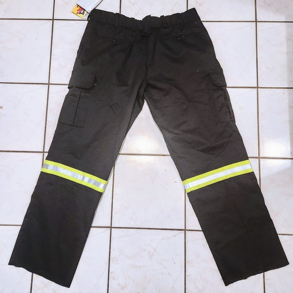 Safety Women pants NWT - Picture 4 of 8